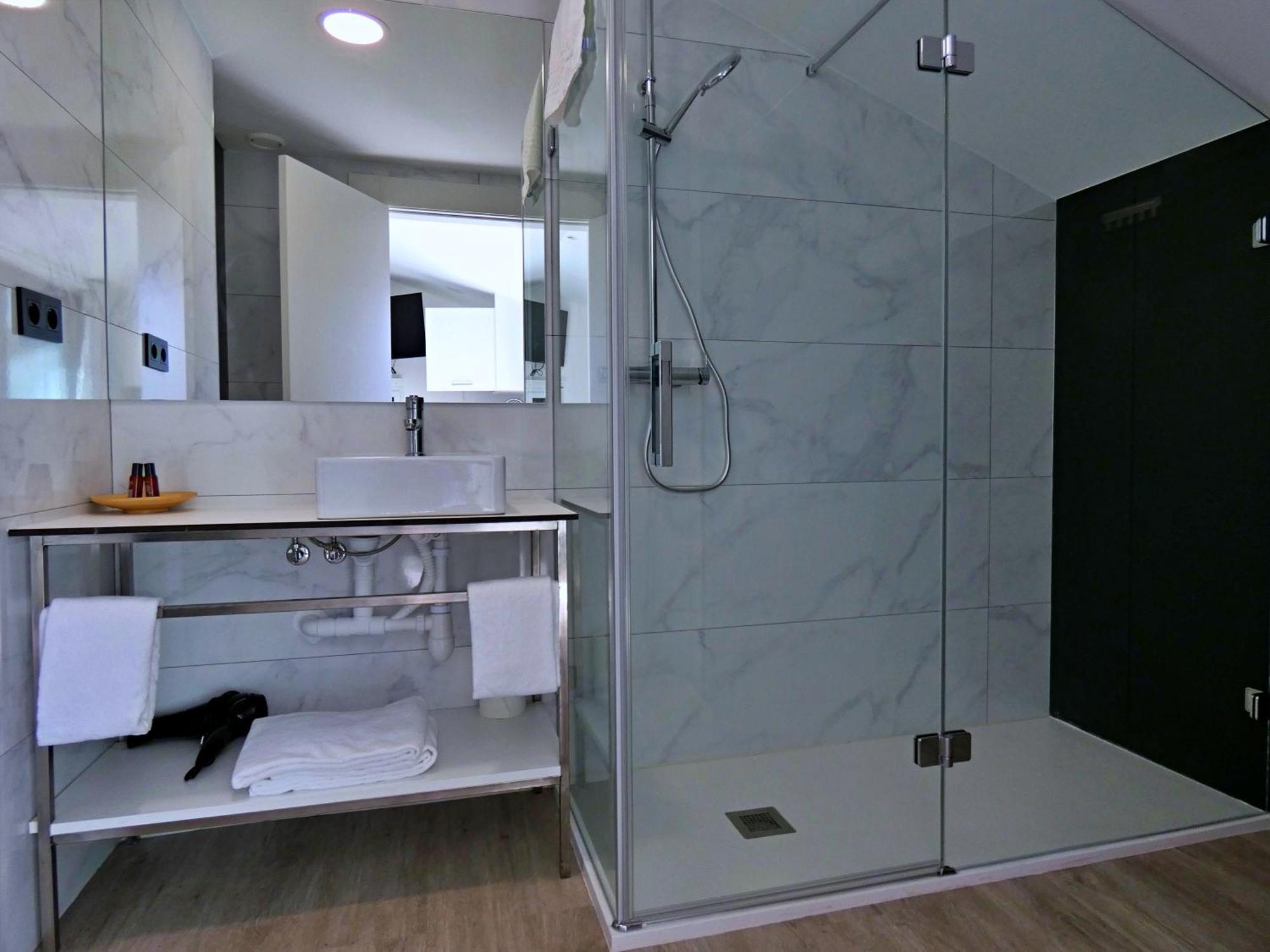Apartamentos Dabarca Комбарро Экстерьер фото